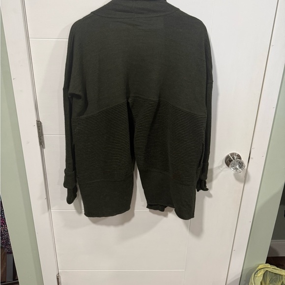 Lululemon Women's Sit In Lotus Wrap - Merino Wool - Heathered Dark Olive Green - Picture 10 of 11